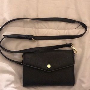 Small black purse